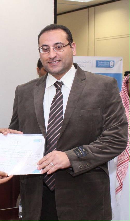 لقاء مع الدكتور محمد عطا