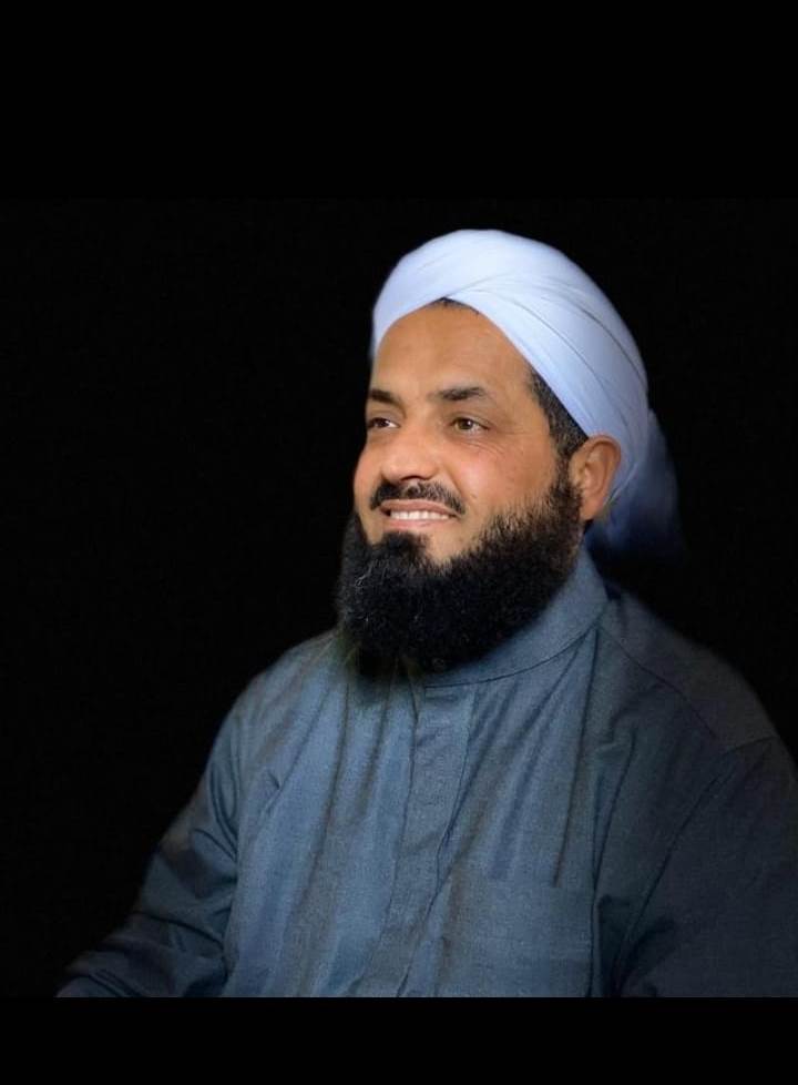 الباحث: سليمان عواد، تخصص الفقه الحنفي، جامعة العلوم الإسلامية العالمية